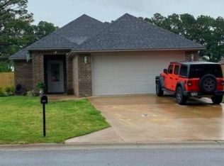 350 Wolf Grove Ln, Jonesboro, AR 72405