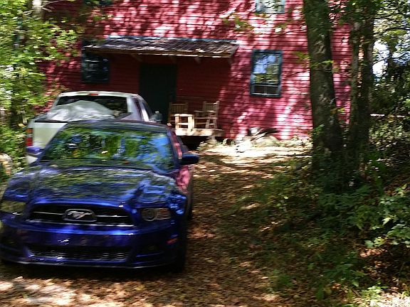 roomy circle driveway