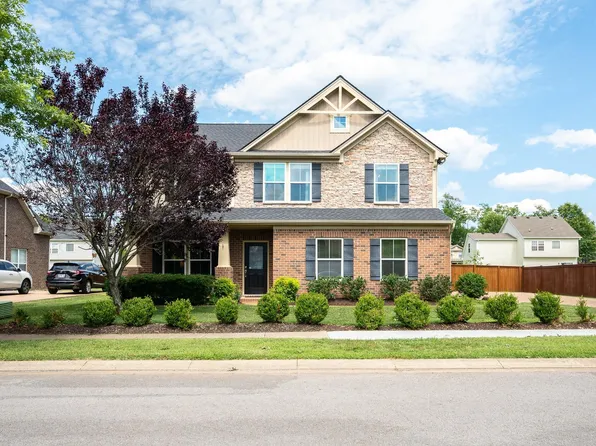 2933 Weston Blvd, Murfreesboro, TN 37128