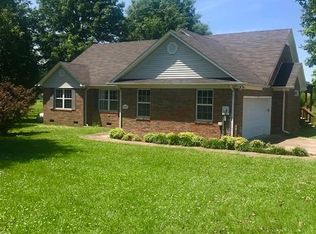 2731 Greens Mill Rd, Columbia, TN 38401