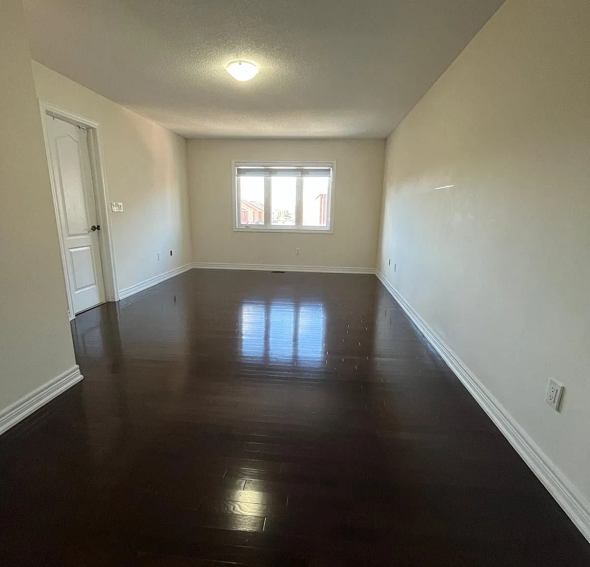 4 bed, $3,500 — Photo 3