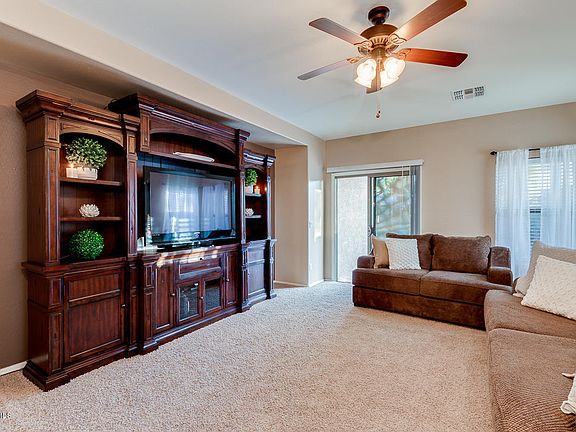4th image of 127 W Desert Vista Trl