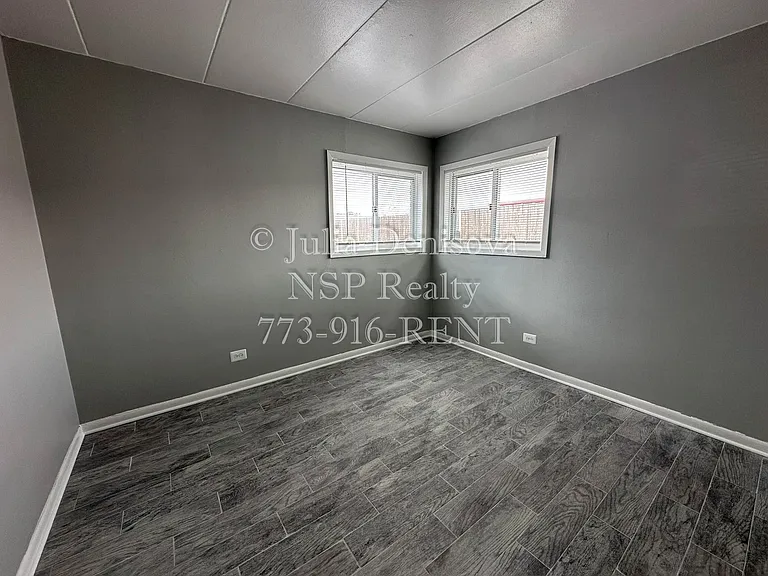 1302 Carol St #A — Photo 6