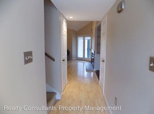 206 B N Lindell Rd, Greensboro, NC 27403