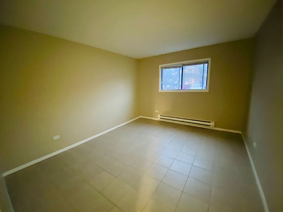 4th image of 1527 Norway Ln APT 1A