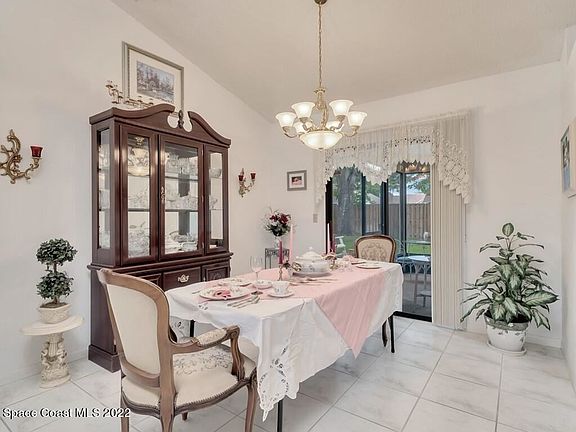 3rd image of 3474 Areca Palm Ave