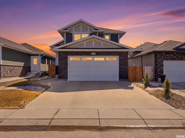 351 Kolynchuk MANOR, Saskatoon, SK S7T 0W3