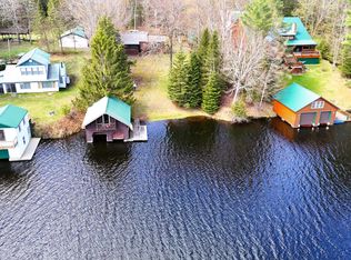 98 Westside Rd, Owls Head, NY 12969