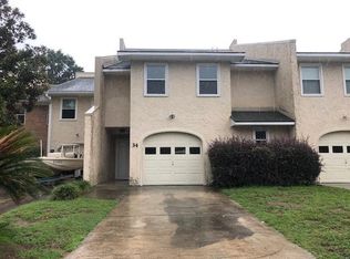 34 Meander Row, Charleston, SC 29412