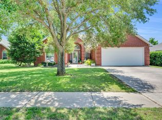 3214 Eagle Ln, Midlothian, TX 76065