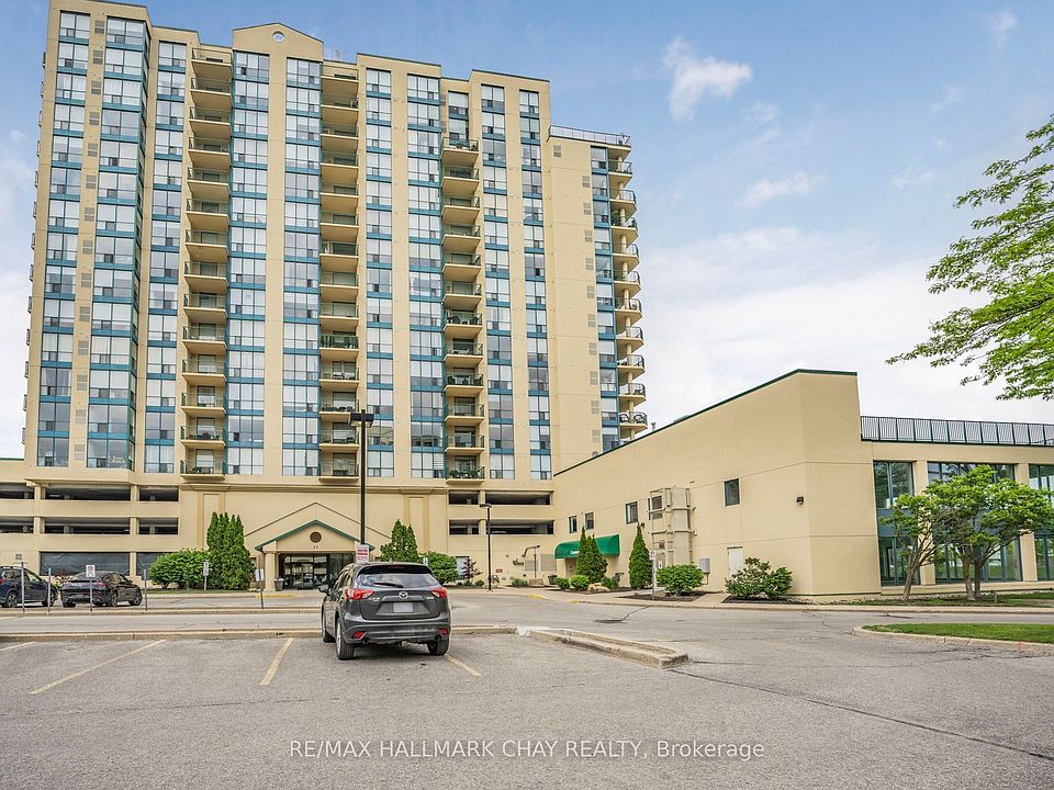 1st image of 65 Ellen St #610