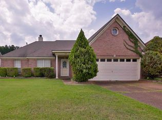 5635 Autumn Valley Dr, Memphis, TN 38135