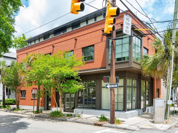 210 Coming St APT B, Charleston, SC 29403