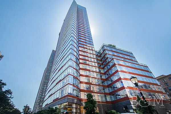 Rented by Brick&Mortar | media 50