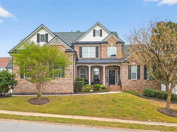 2409 Fisk Falls Dr, Braselton, GA 30517