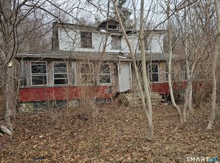 616 Norwich Westerly Rd, North Stonington, CT 06359