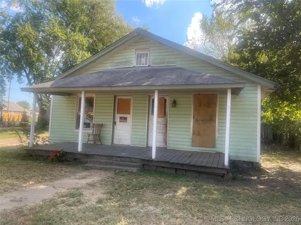 224 W Burnham Ave, Sapulpa, OK 74066