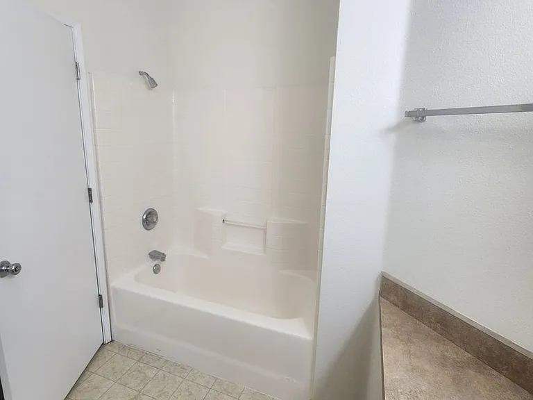 200 S 13th St #310 — Photo 12