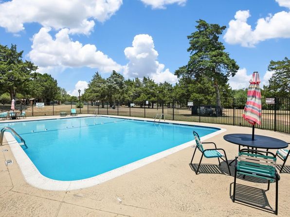 847 Middle Run Ct