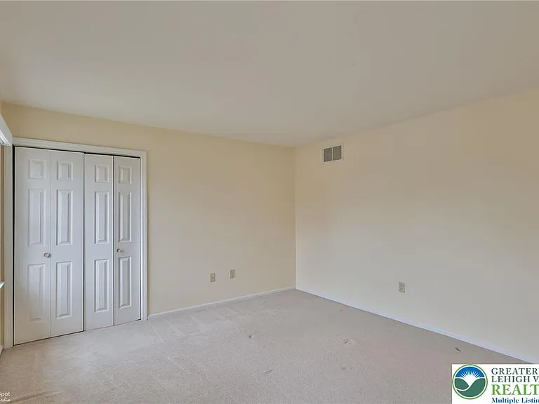 4059 Wedgewood Rd — Photo 35
