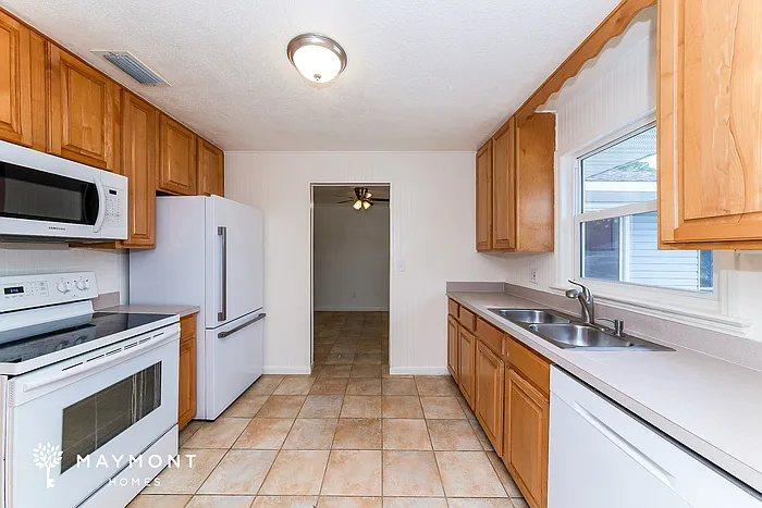 3109 W 16th Ave — Photo 7