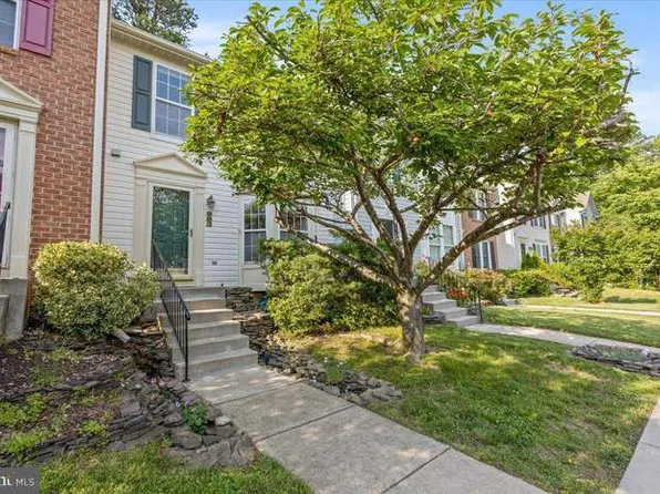 983 Chestnut Manor Ct, Baltimore, MD 21226