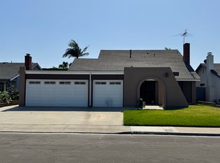 6572 Dohrn Cir, Huntington Beach, CA 92647