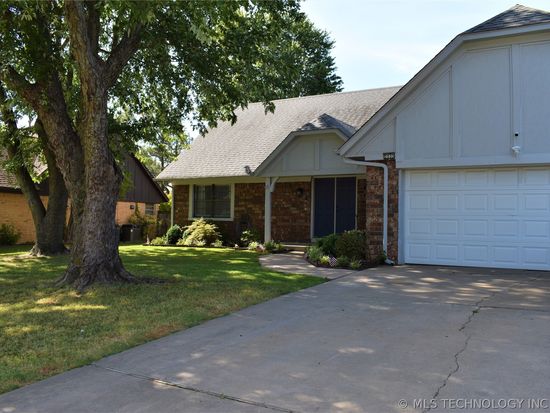 2533 W Commercial St, Broken Arrow, OK 74012