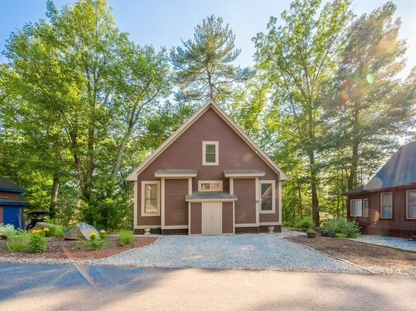19 White Pine Knl, Westford, MA 01886