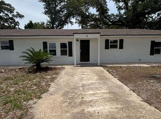 715 W 17th St APT 3, Lynn Haven, FL 32444