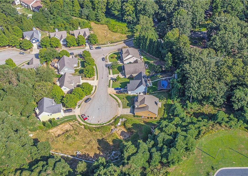 1819 Kettle Xing Gainesville GA Zillow