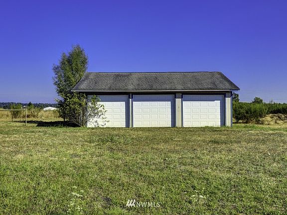 3rd image of 14026 Toulouse Court SE