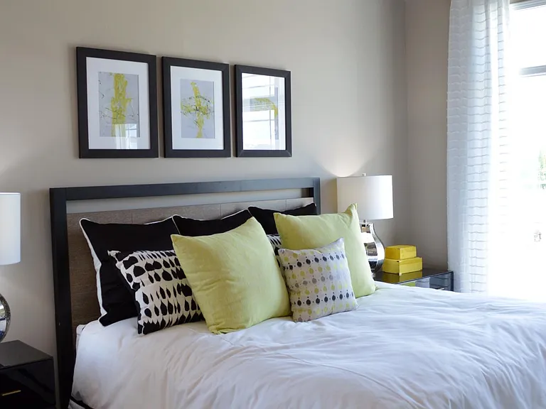 This bedroom is another sun-filled open space with vaulted designer ceilings.