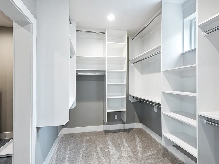6251 Saint Moritz Ave — Photo 31