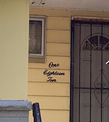2nd image of 11810 Castlewood Ave