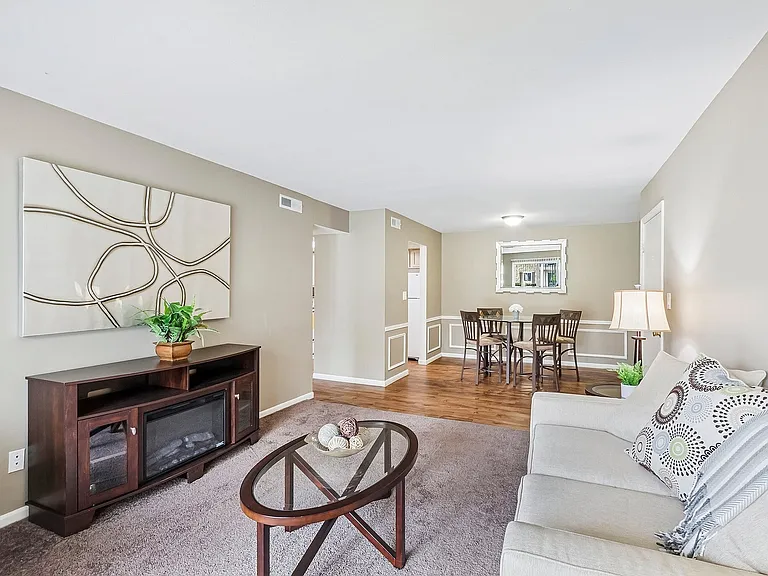 27-web-or-mls-353 Andover Dr Unit 1K-S1007-006