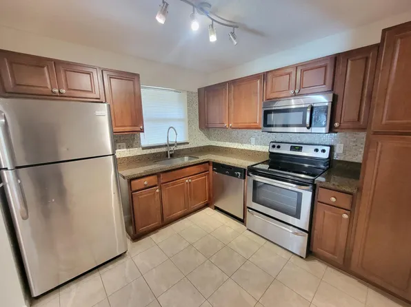2539 NW 49 Terrace #703, Coconut Creek, FL 33073