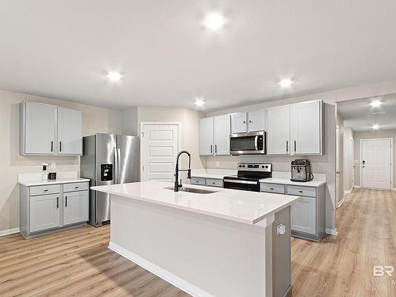 3rd image of 225 Burnston Way