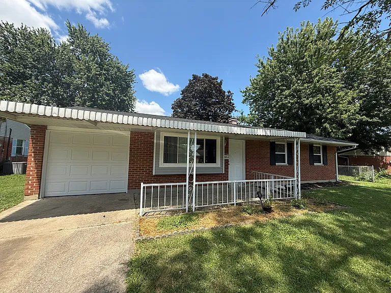 228 Balsam Ct — Photo 1