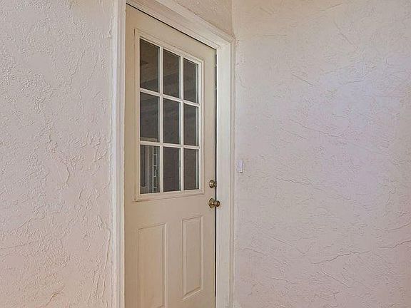 3rd image of 6201 Escondido Dr #G19