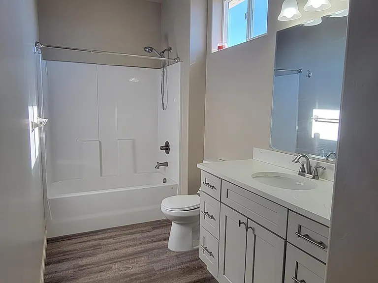 Shared bath