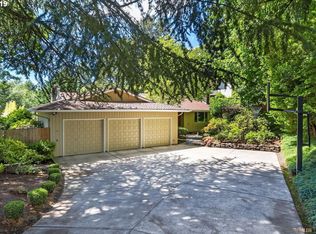 8 Othello St, Lake Oswego, OR 97035
