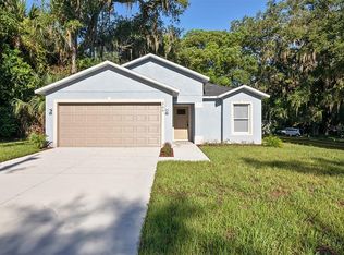 206 Avocado Ave, Sanford, FL 32771