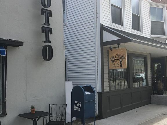 Otto and Owl & Elm less than a block away