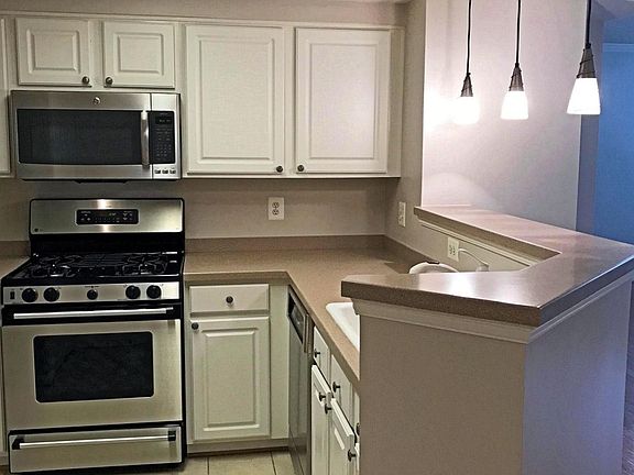 3rd image of 3830 9th St N APT 203W