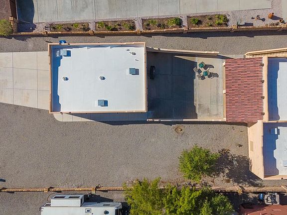 2nd image of 14840 E 50th St