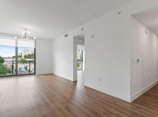 7435 SW 61st Ave APT 201, Miami, FL 33143