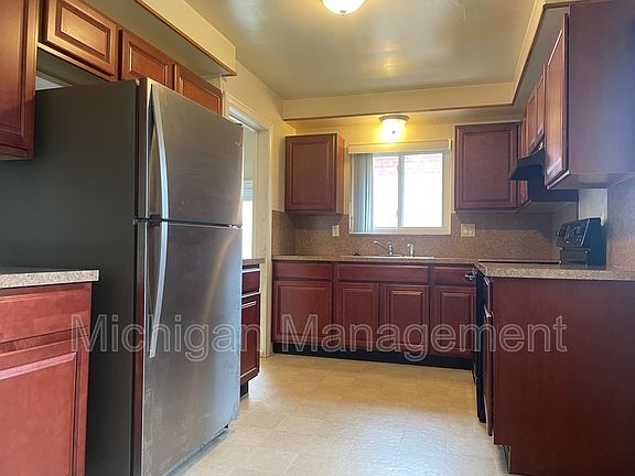 2nd image of 21720 Gardner Ave