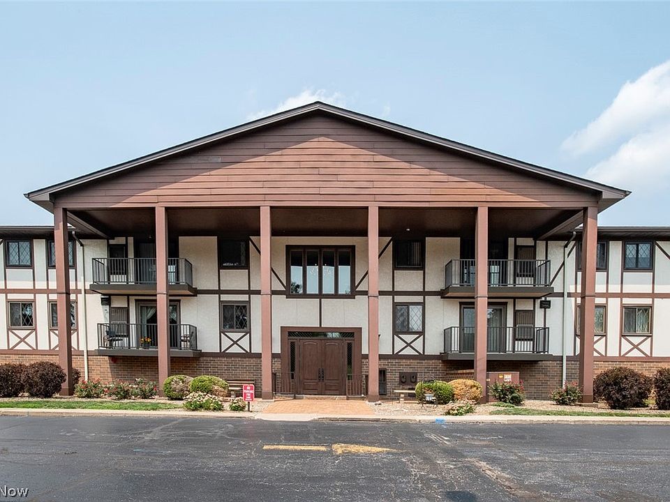 1st image of 4849 Grace Rd Unit 203
