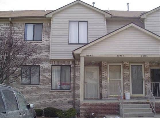 1st image of 20946 Flora St